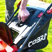 Cobra MX3440VX 34cm / 13" - 40V Cordless Lawn Mower with Battery & Charger