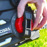 Cobra CS35040VX 40v 14" / 35cm Cordless Chainsaw with Battery & Charger