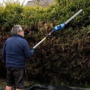 Hyundai HY20CPHT 20V 45cm / 18" Cordless Long (2.6m) Reach Pole Hedge Trimmer