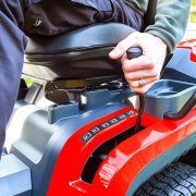 Cobra LTX102HR2L 40&rdquo; / 102cm Premium Lawn Tractor with Hydro Drive